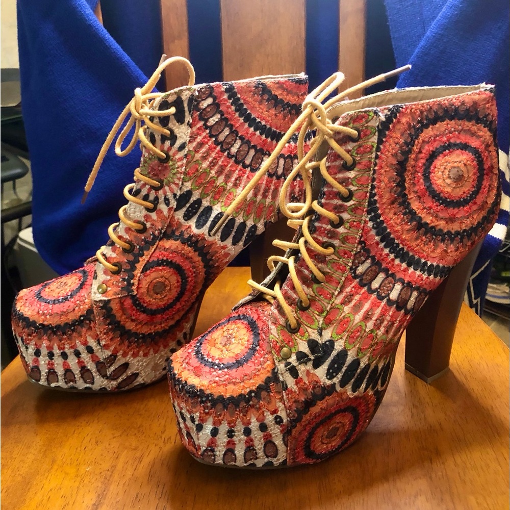 Tribal Print Lace Up Ankle Boots